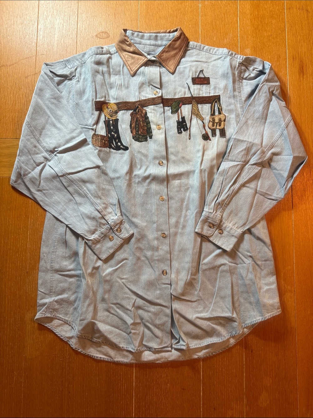 Light Blue Denim Ladies Button-Up Shirt with Embroidered Fishing Motif size L